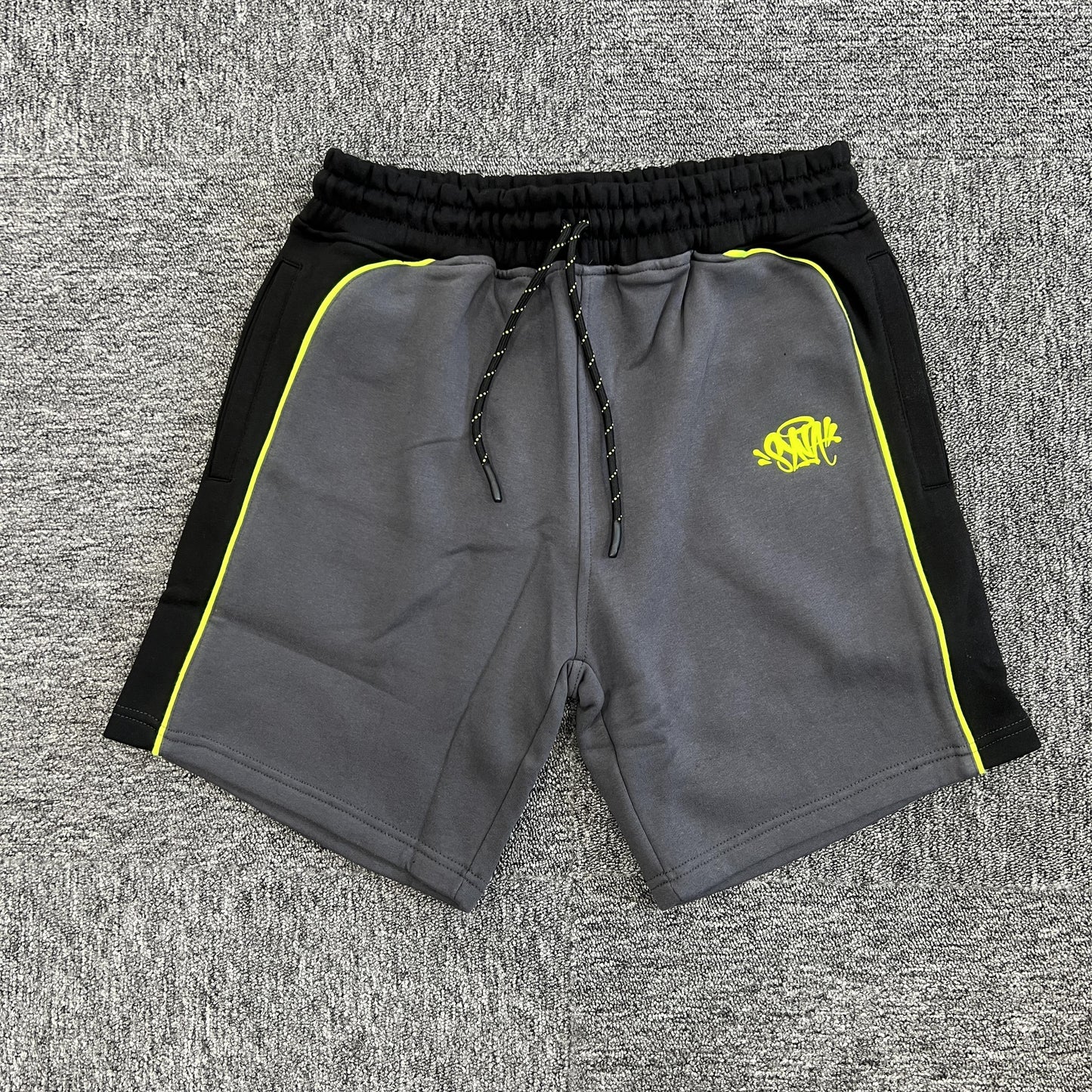 syna-world-pipe-tracksuit-black-3_76c919b1-Drip Store Argentina