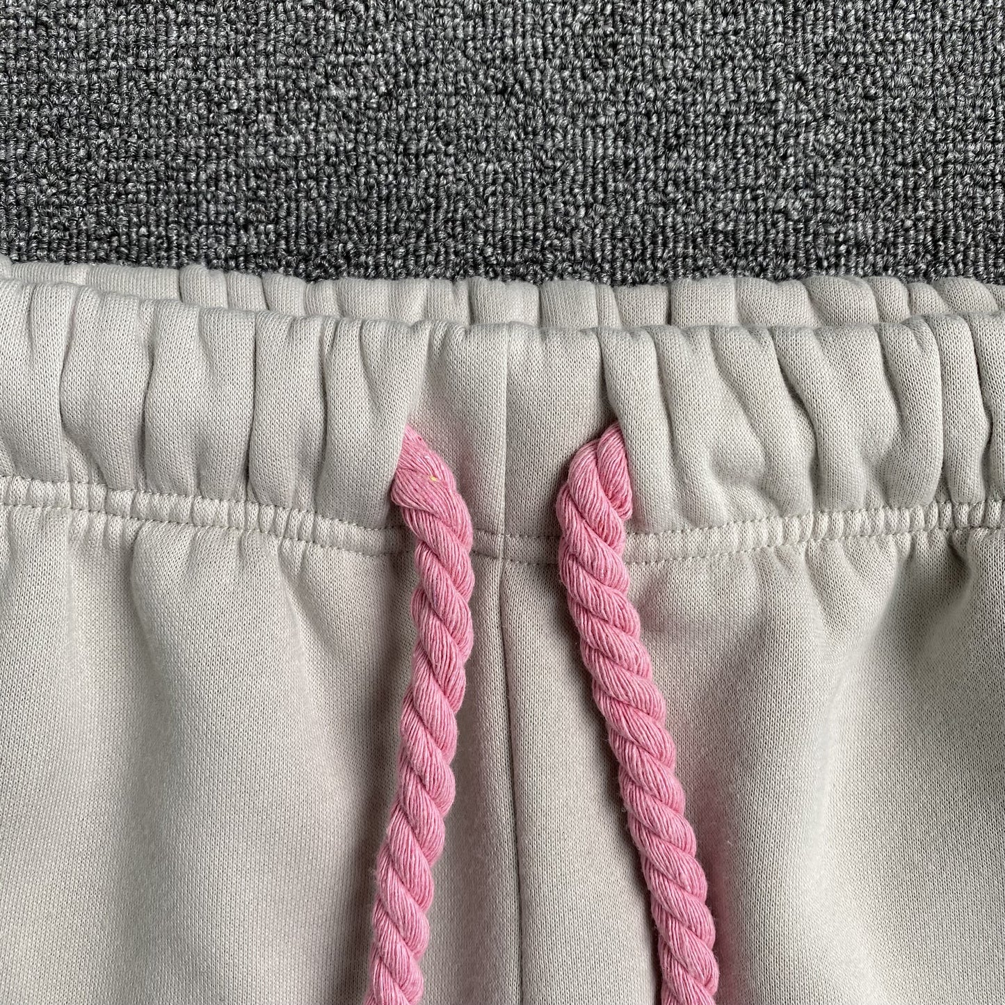 SYNA WORLD SYNA LOGO PANTS GREY PINK-Drip Store Argentina