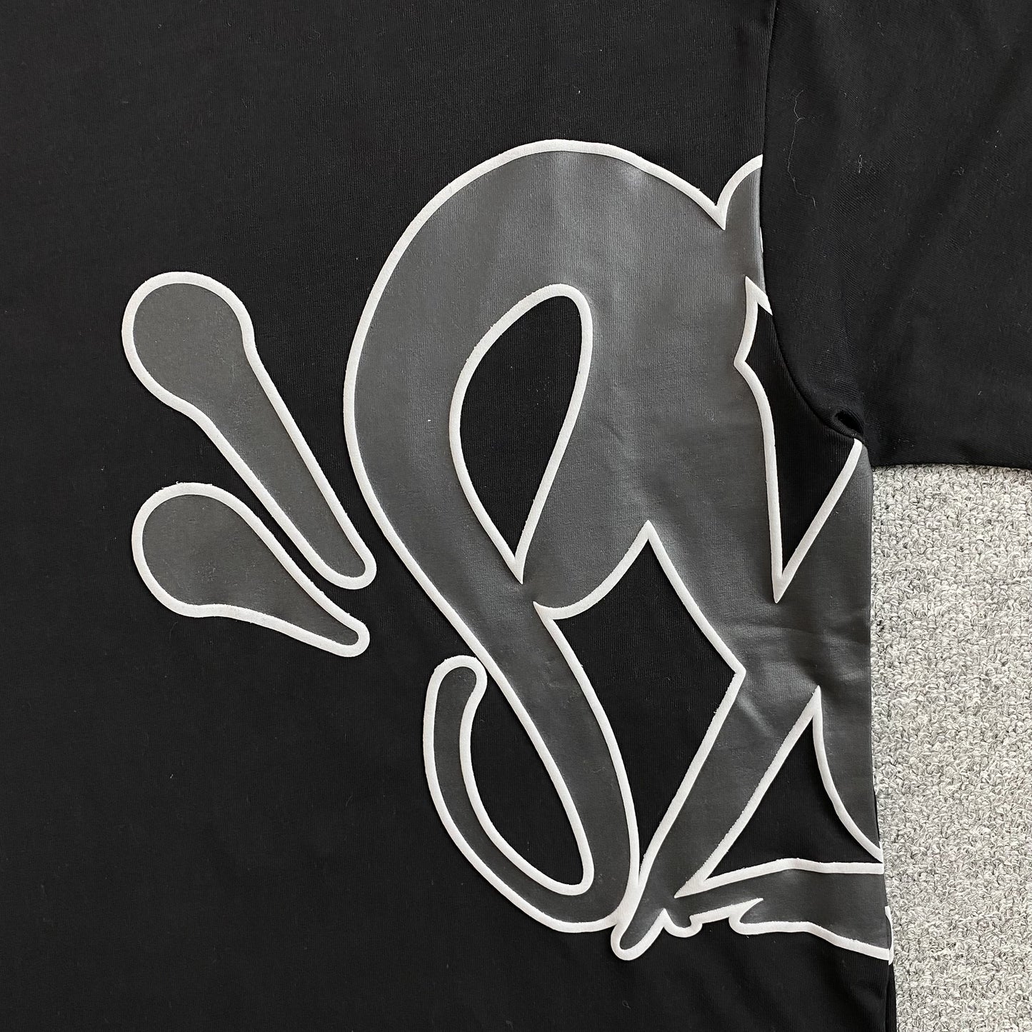 syna-world-syna-logo-t-shirtshort-set-black-5-Drip Store Argentina
