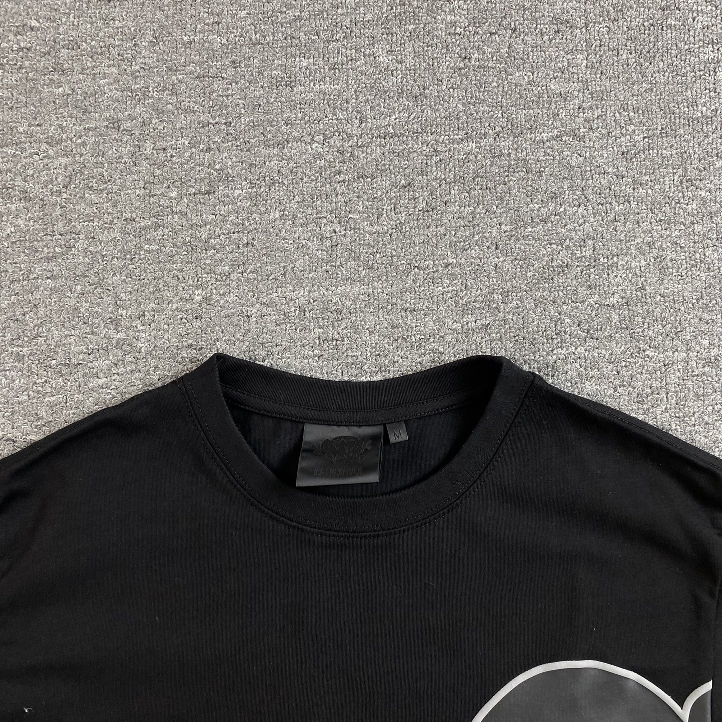 syna-world-syna-logo-tee-black-5-Drip Store Argentina