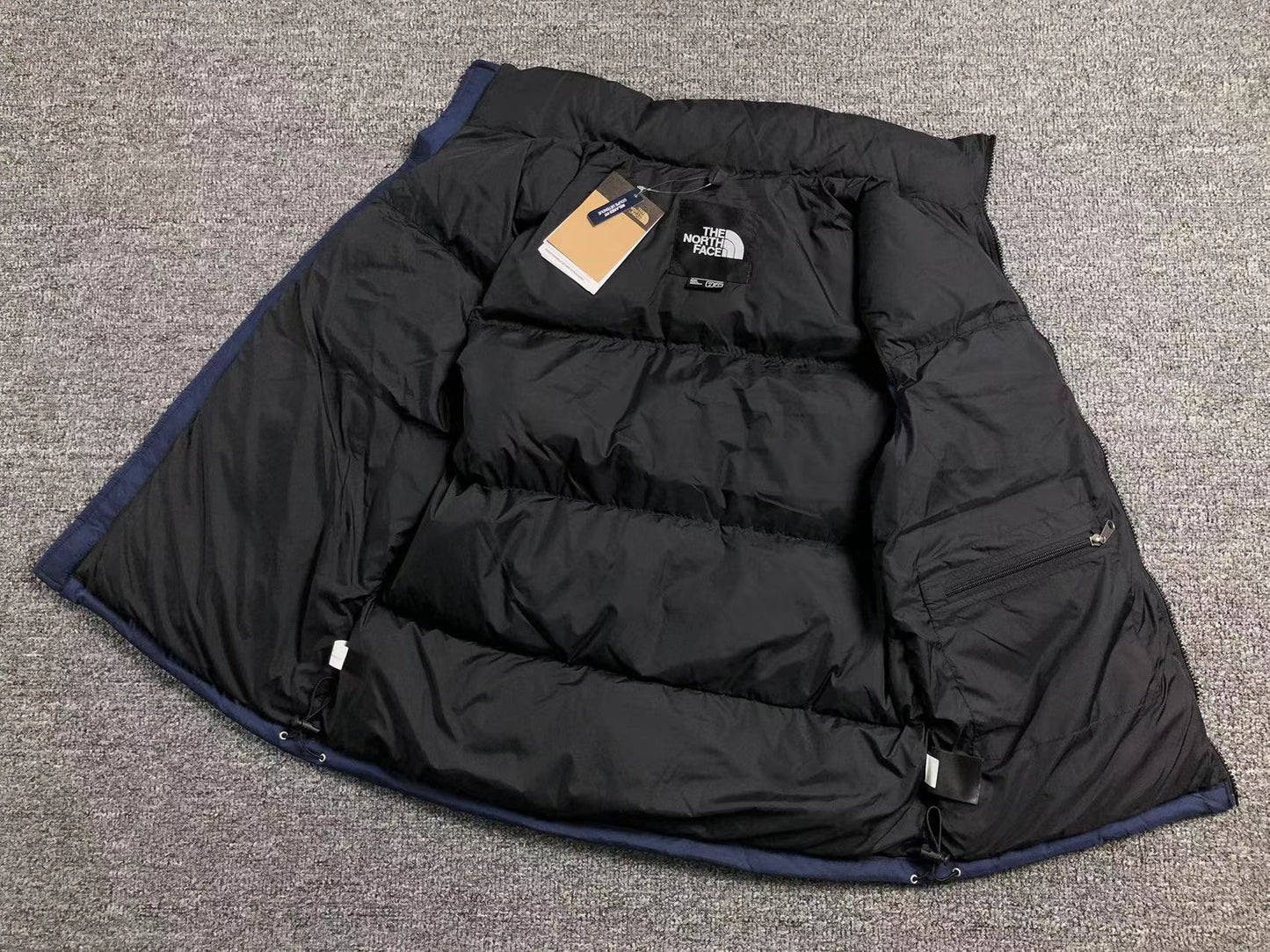 the-north-face-1996-retro-nuptse-vest-black-7-Drip Store Argentina