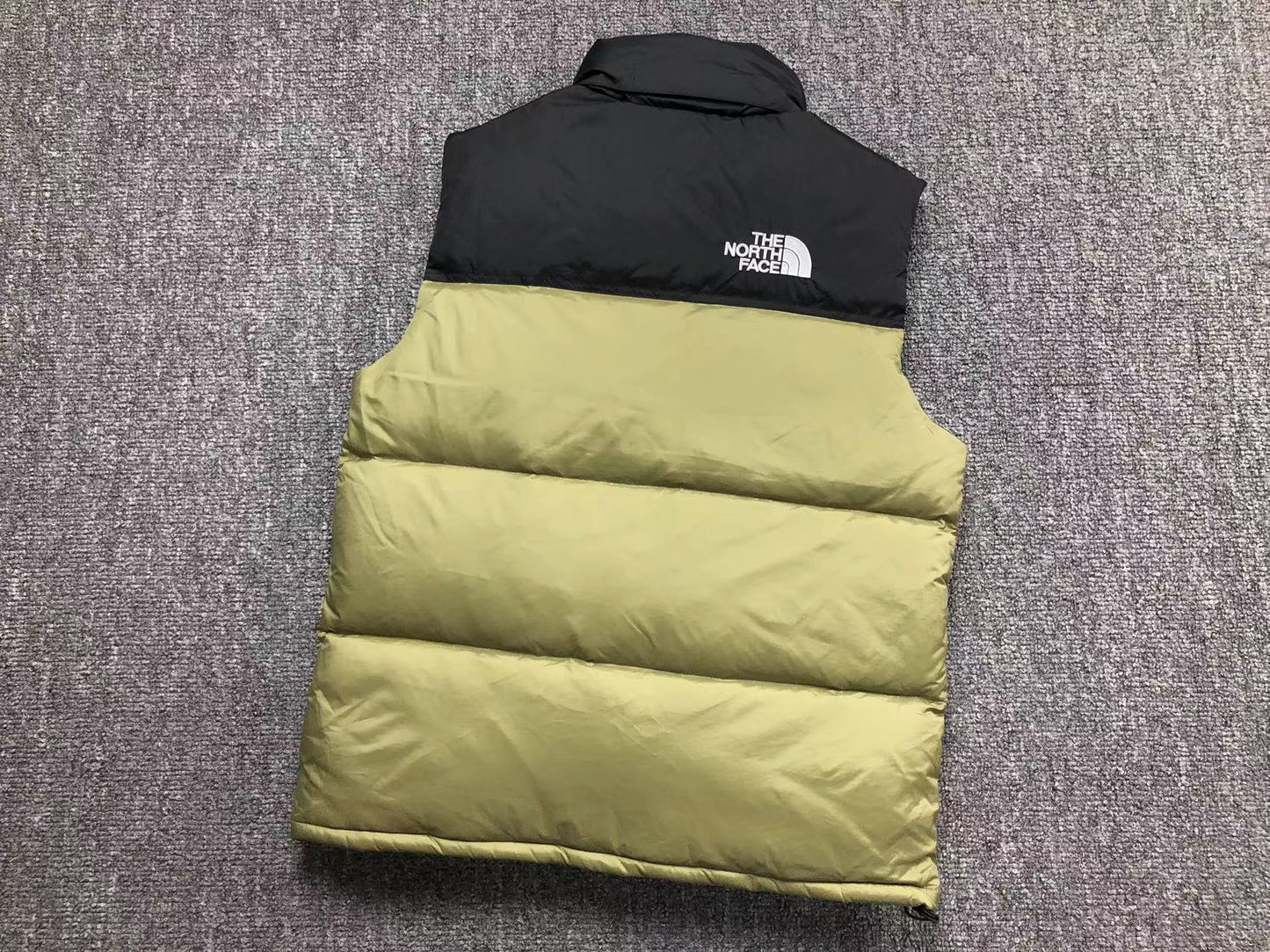 THE NORTH FACE 1996 RETRO NUPTSE VEST THYME-Drip Store Argentina