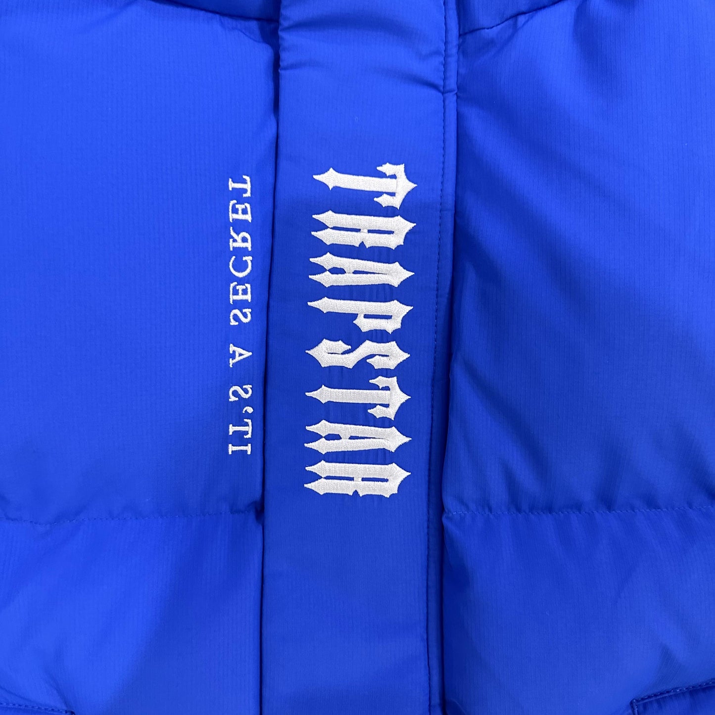 Trapstar Decoded Hooded 2.0 Puffer Jacket Dazzling Blue