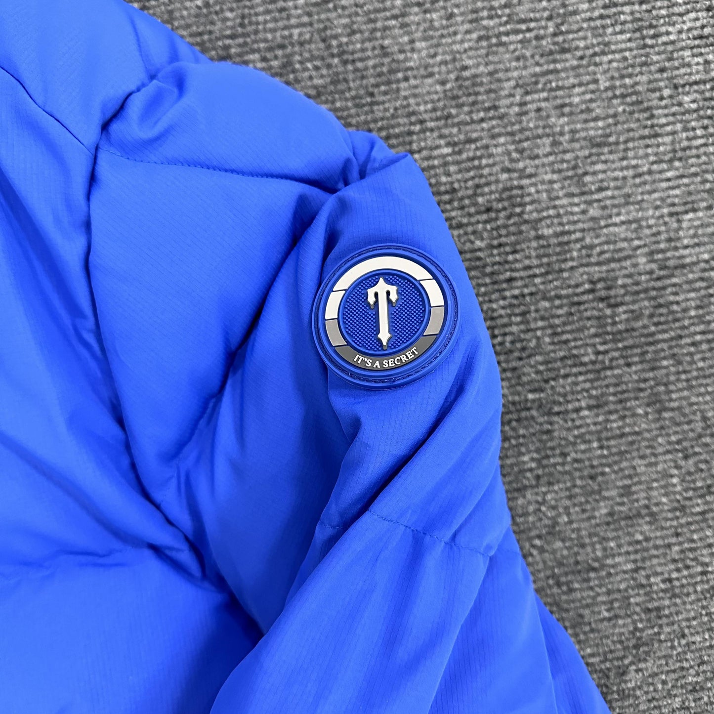 Trapstar Decoded Hooded 2.0 Puffer Jacket Dazzling Blue