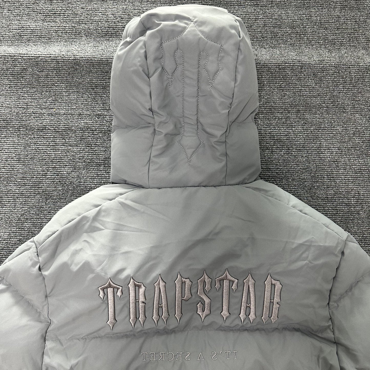 Trapstar Decoded Hooded 2.0 Puffer Jacket Grey