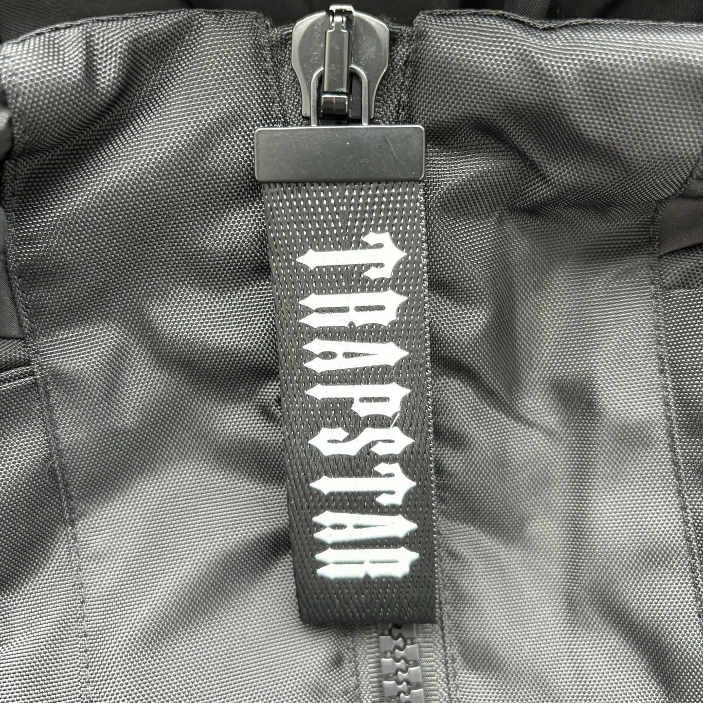 Trapstar Decoded Puffer Jacket Grey