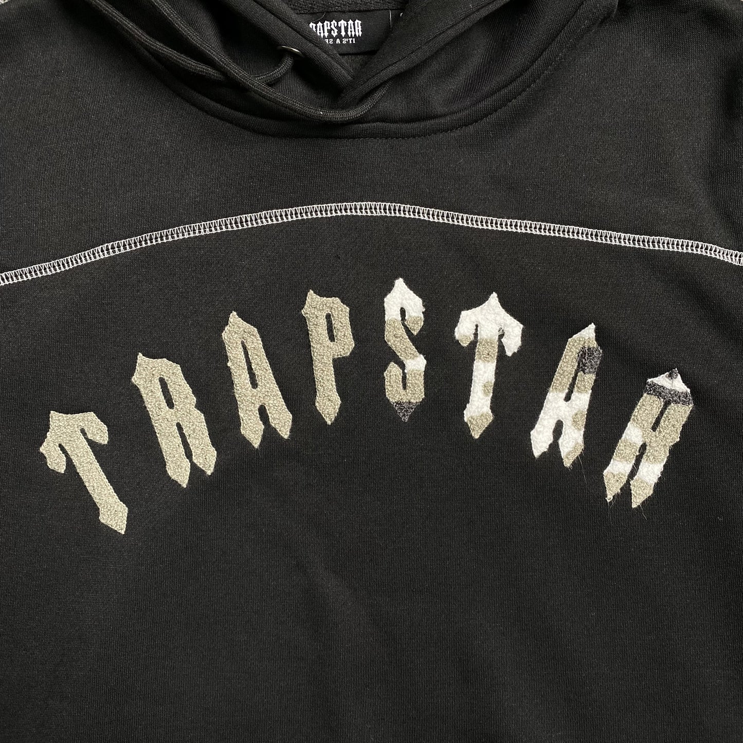 Trapstar Irongate Arch Chenille Tracksuit Black-Drip Store Argentina