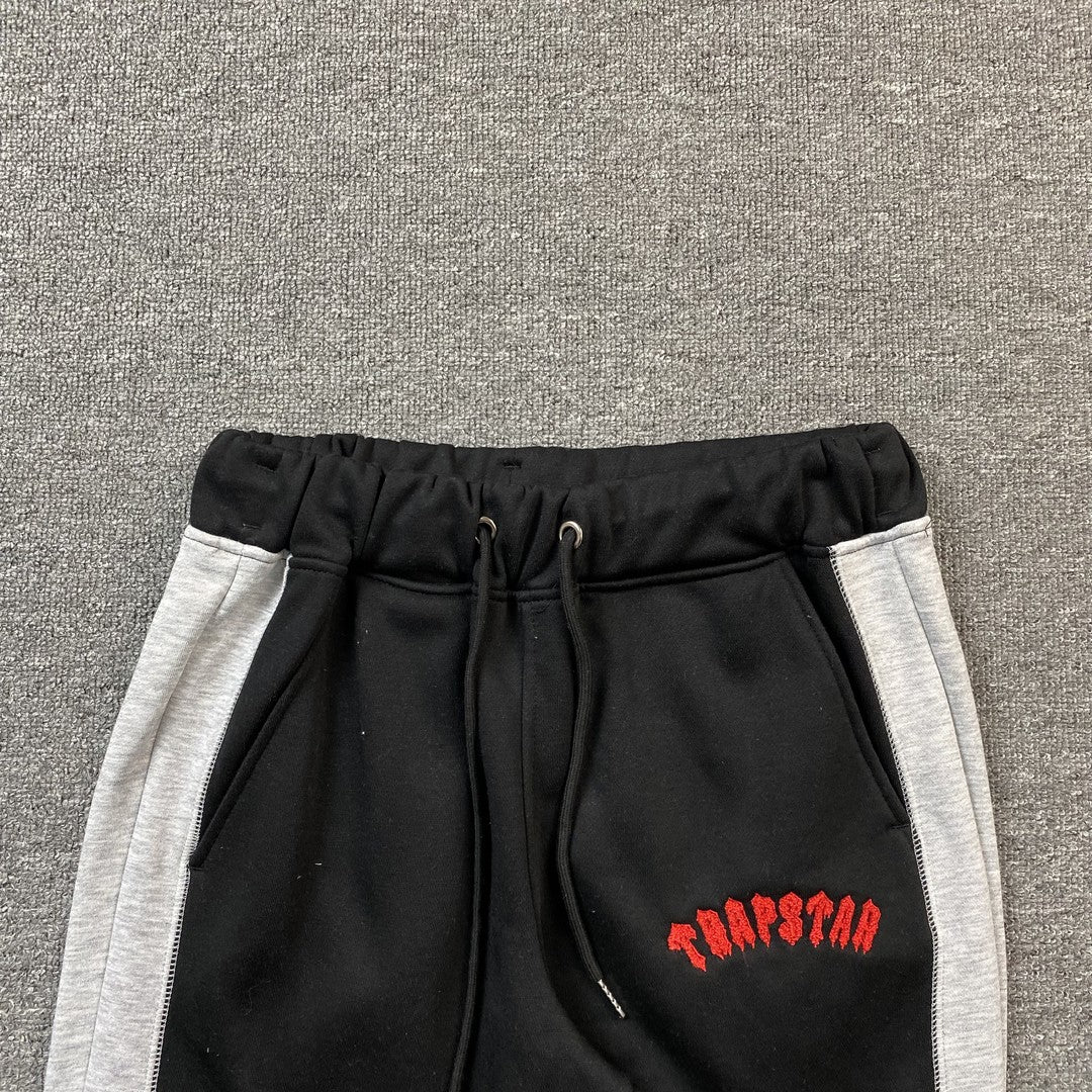 Trapstar Irongate Arch Chenille Tracksuit Black-Drip Store Argentina