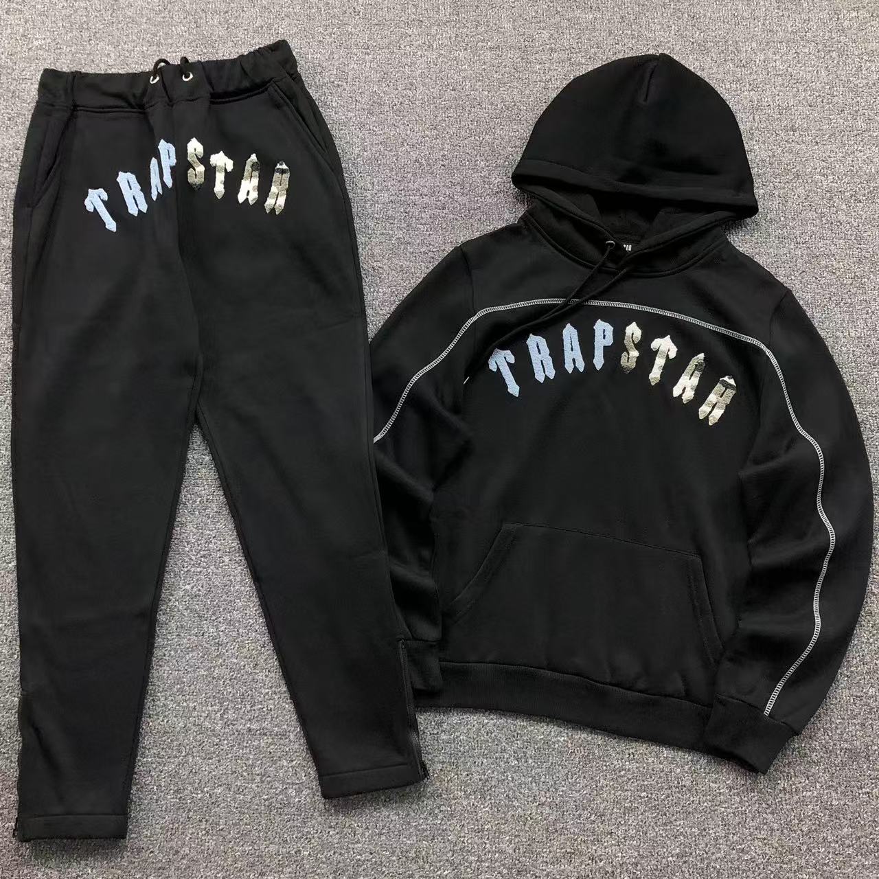 Trapstar Irongate Arch Chenille Tracksuit Black-Drip Store Argentina