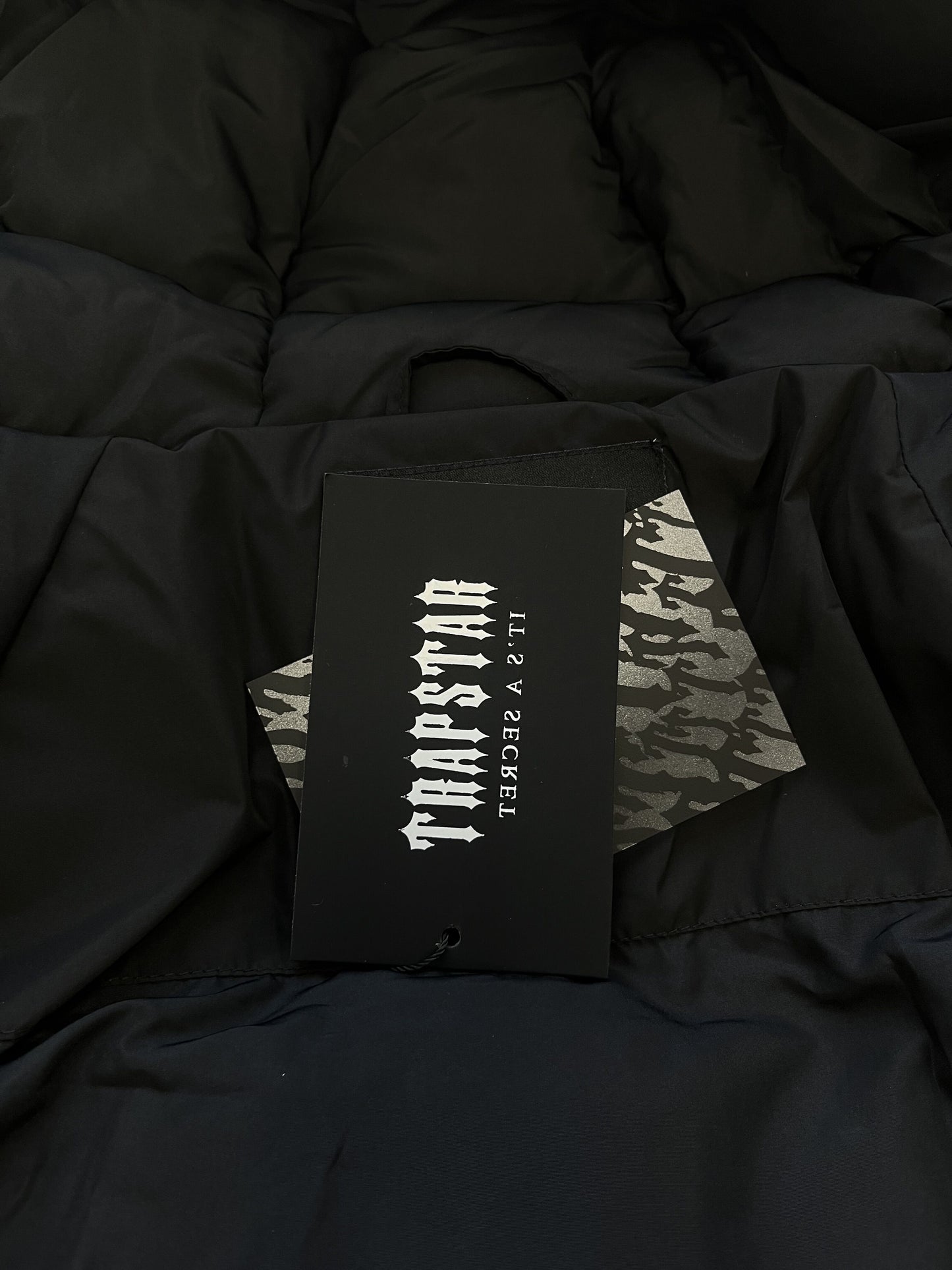 Trapstar Irongate Arch Puffer Jacket Black