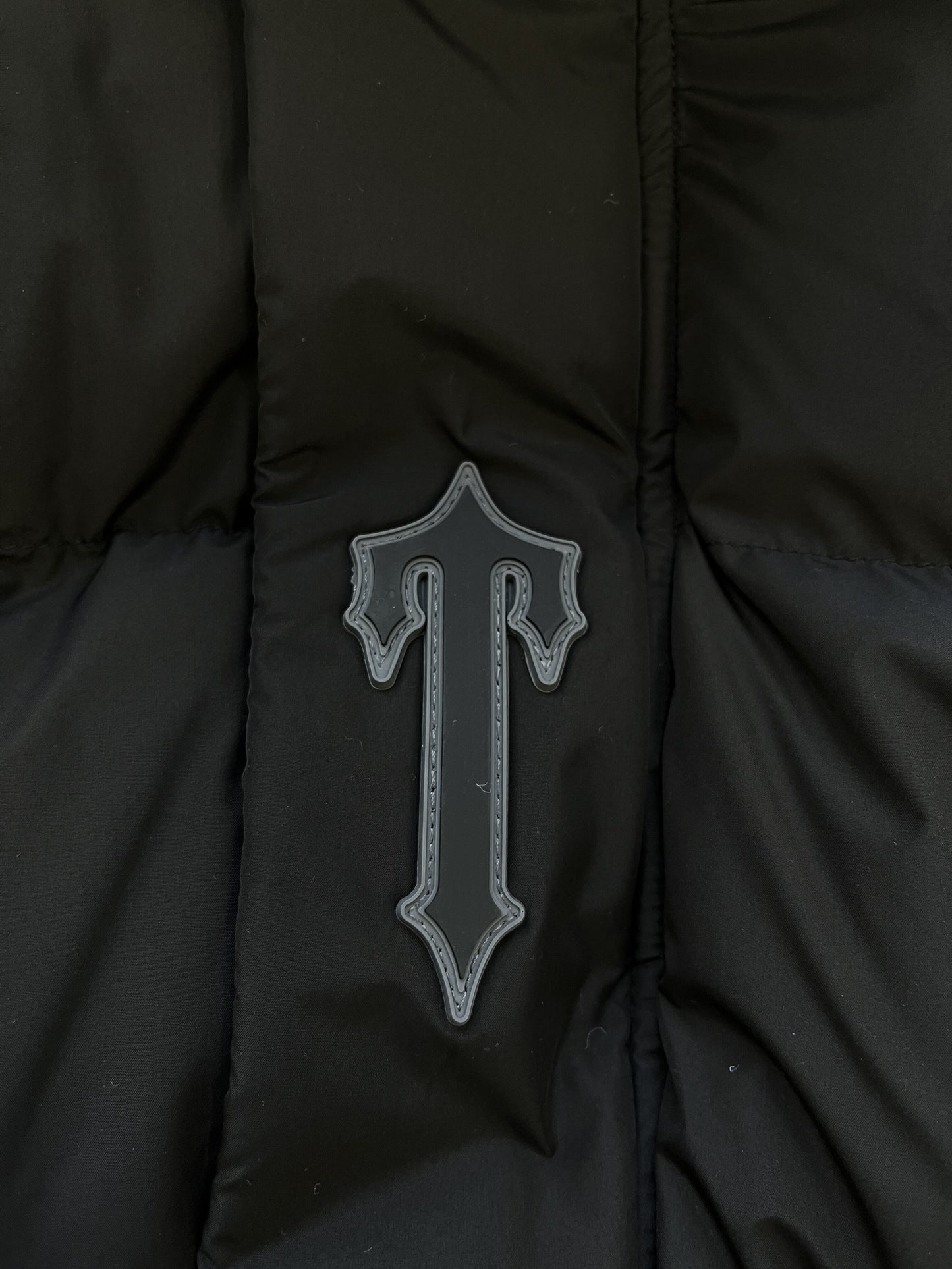 Trapstar Irongate Arch Puffer Jacket Black