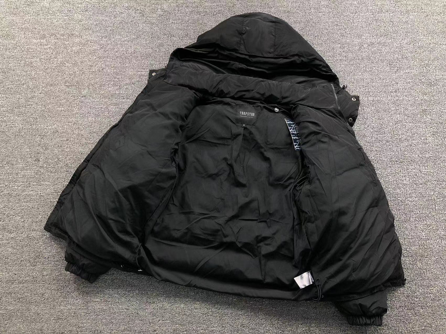 Trapstar Irongate Detachable Hooded Puffer Jacket Black-Drip Store Argentina