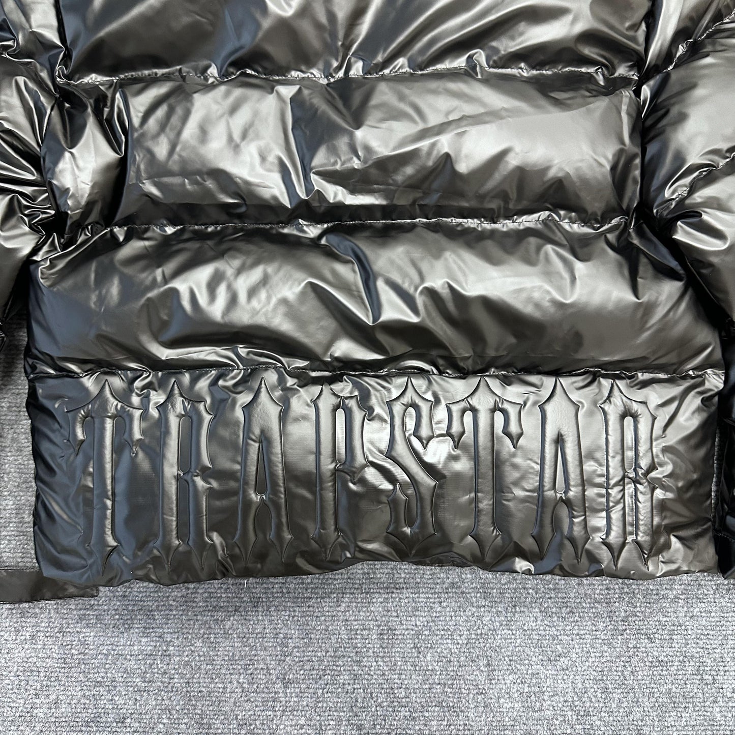 Trapstar Irongate Embossed Puffer Jacket Black