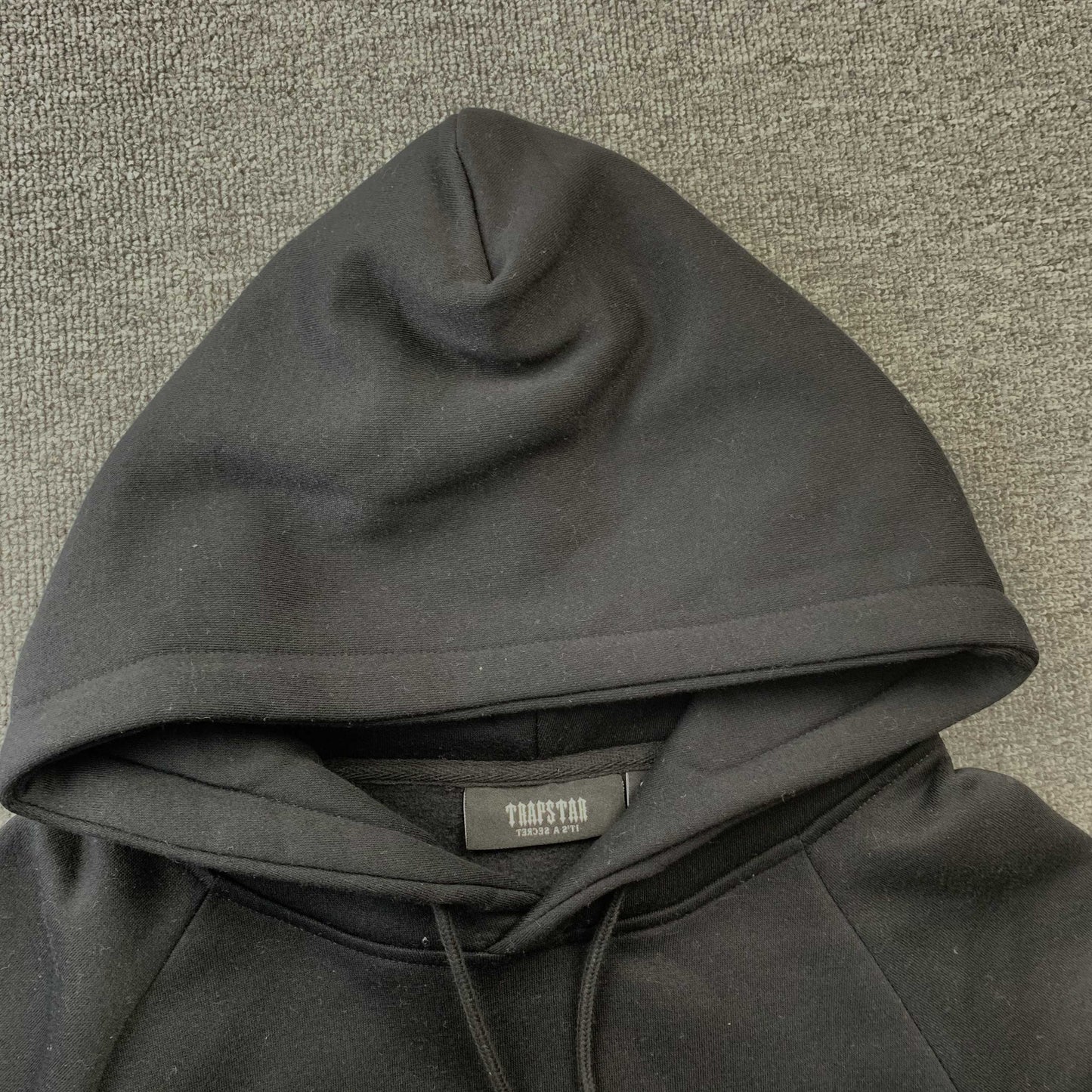 trapstar-shooters-tracksuit-black-7-Drip Store Argentina