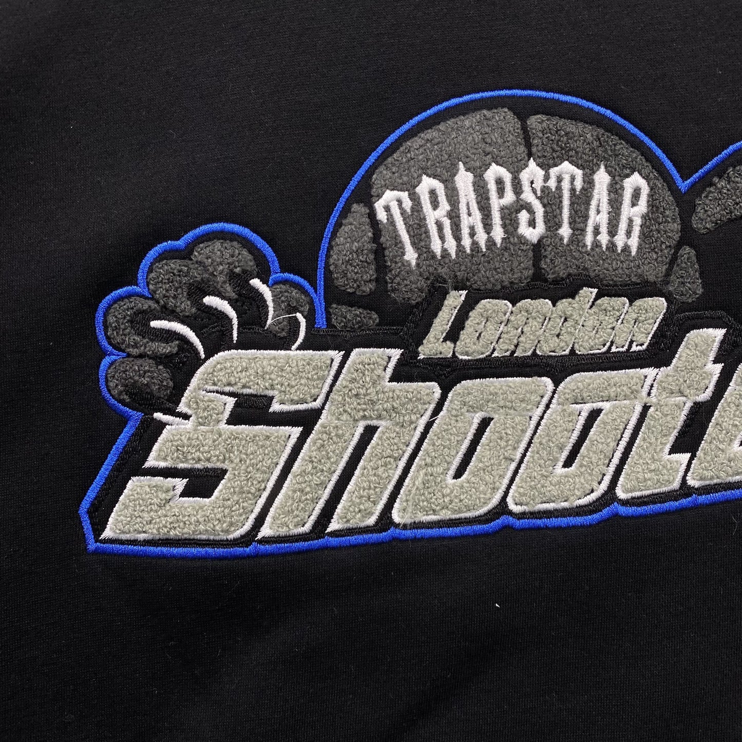 trapstar-shooters-tracksuit-black-blue-7-Drip Store Argentina