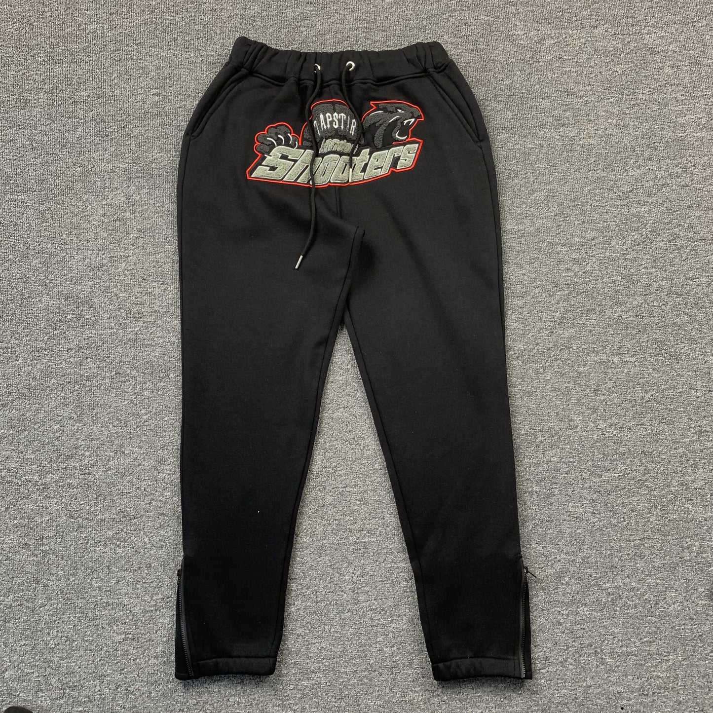 trapstar-shooters-tracksuit-black-red-2-Drip Store Argentina