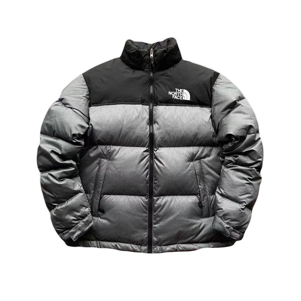 the-north-face-1996-retro-nuptse-jacket-9-Drip Store Argentina