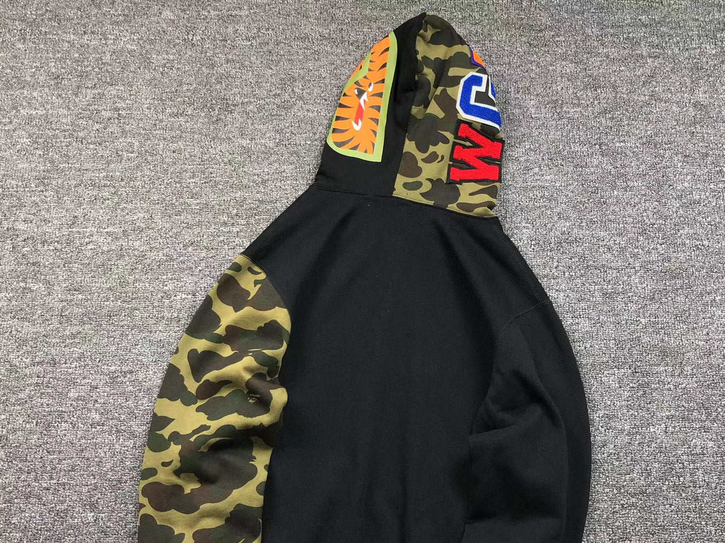 BAPE 1ST CAMO SHARK FULL ZIP HOODIE BLACK