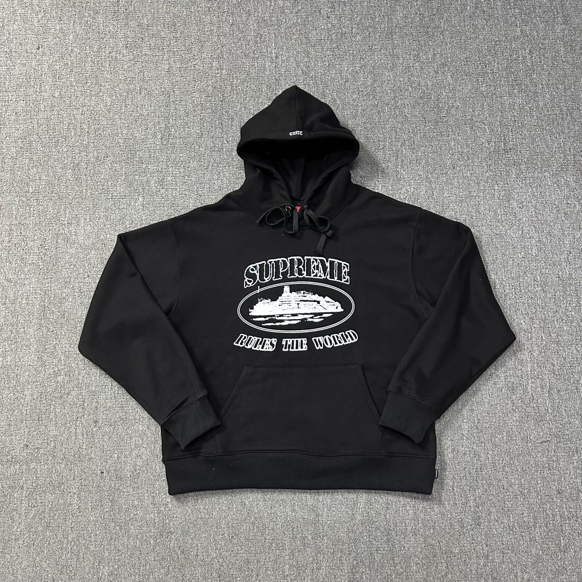 SUPREME CORTEIZ RULES THE WORLD HOODIE BLACK