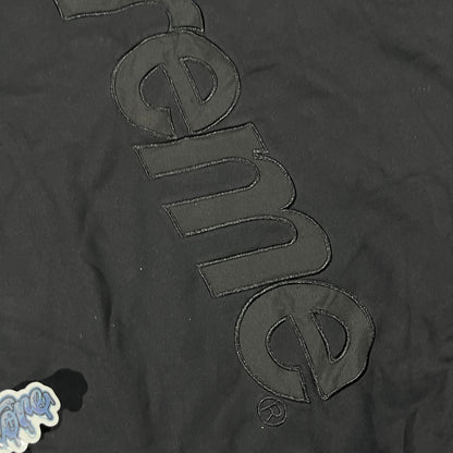 Buzo Supreme Satin Applique Negro S