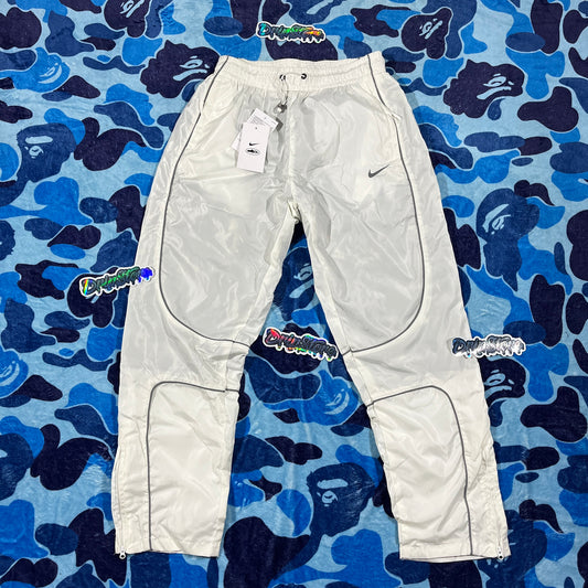 Pantalon Corteiz x Nike NRG Onyx Blanco L