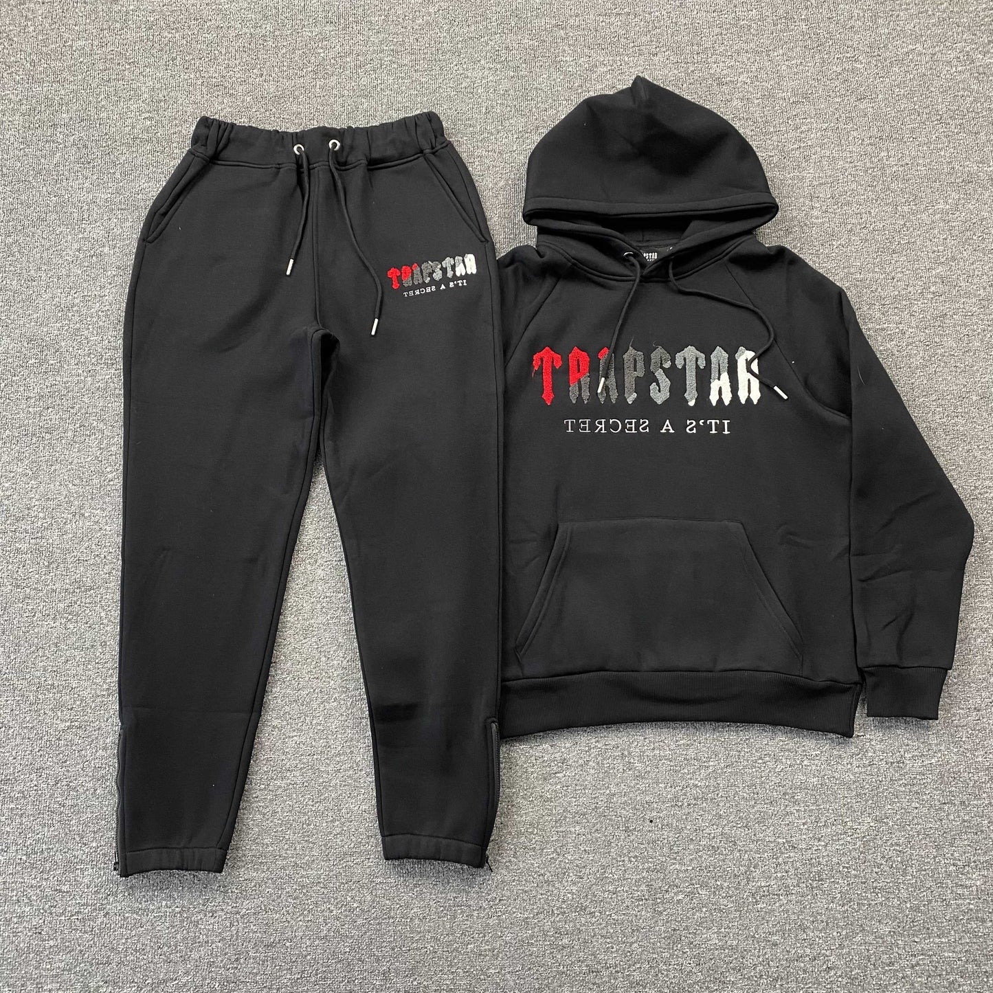 TRAPSTAR CHENILLE DECODED TRACKSUIT BLACK RED