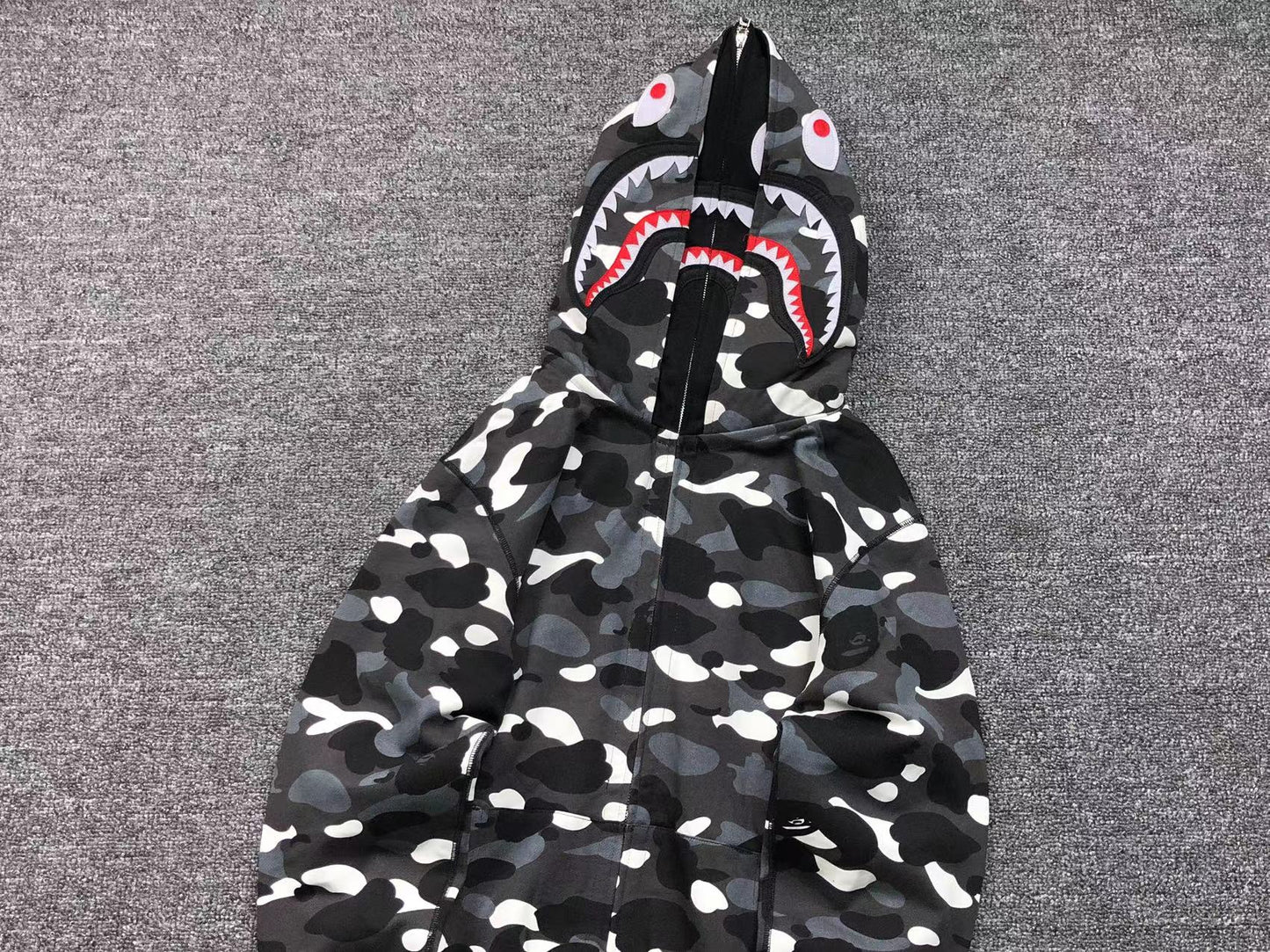 BAPE CITY CAMO SHARK WIDE FULL ZIP DOUBLE HOODIE BLACK