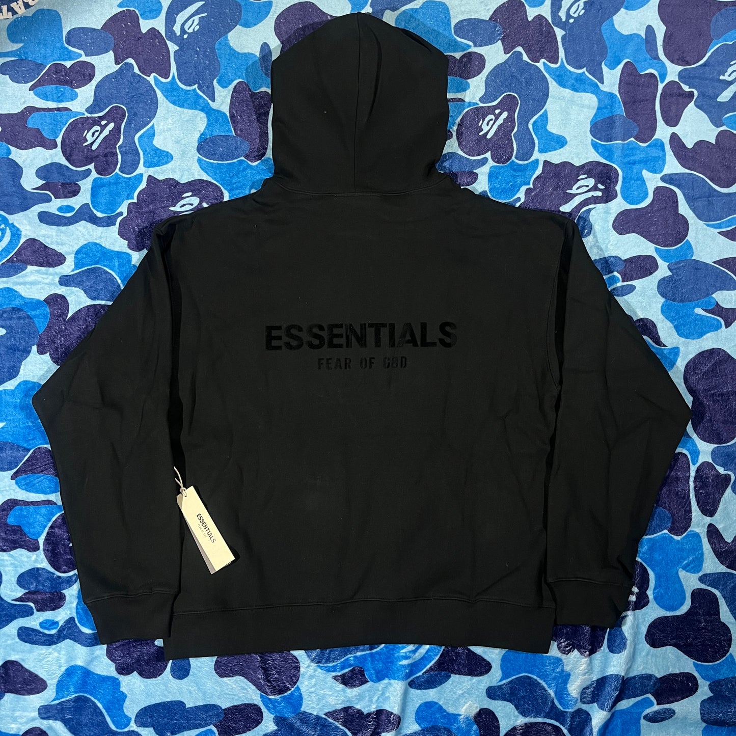Buzo Essentials Negro L-XL