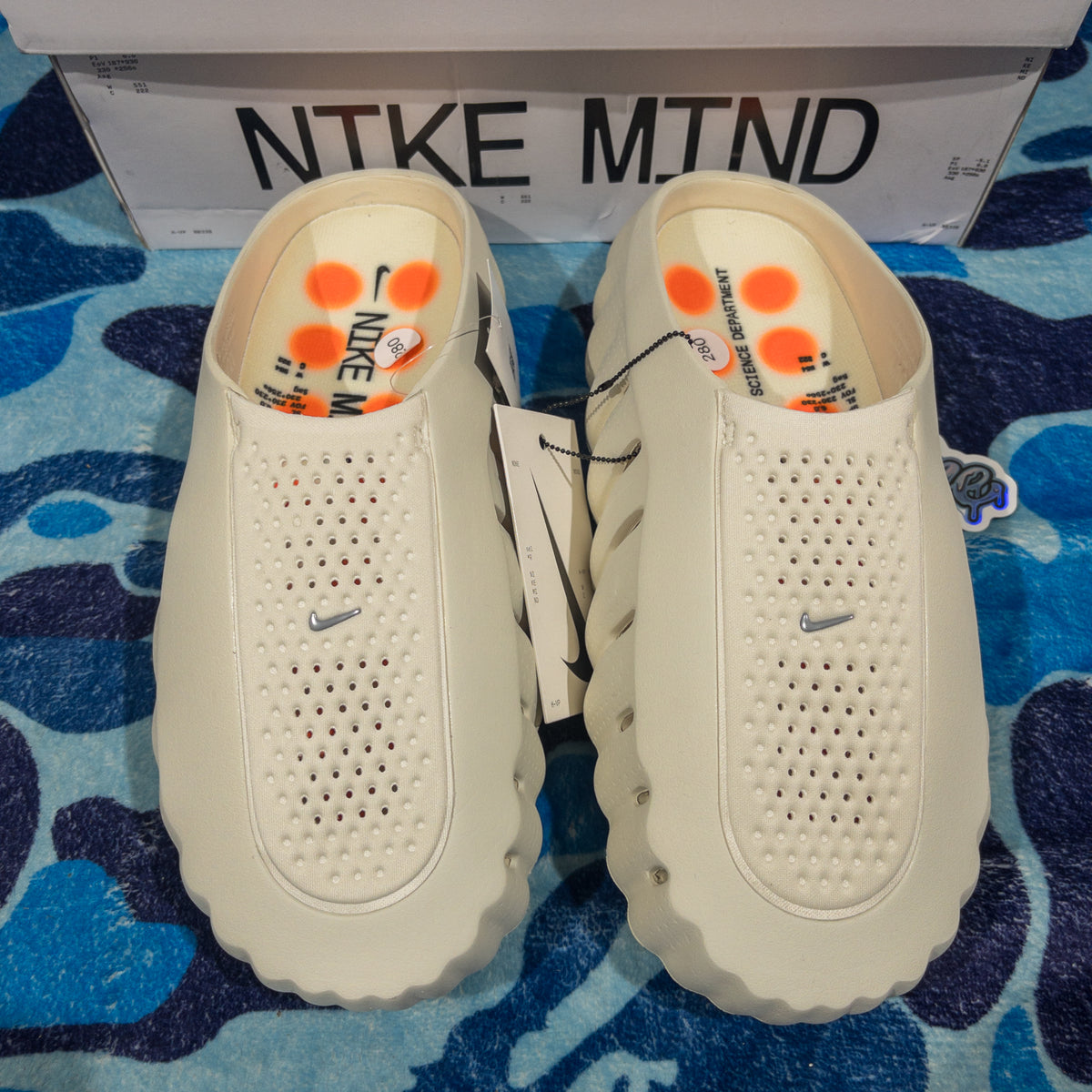 Nike Mind 001 Slide Light Bone