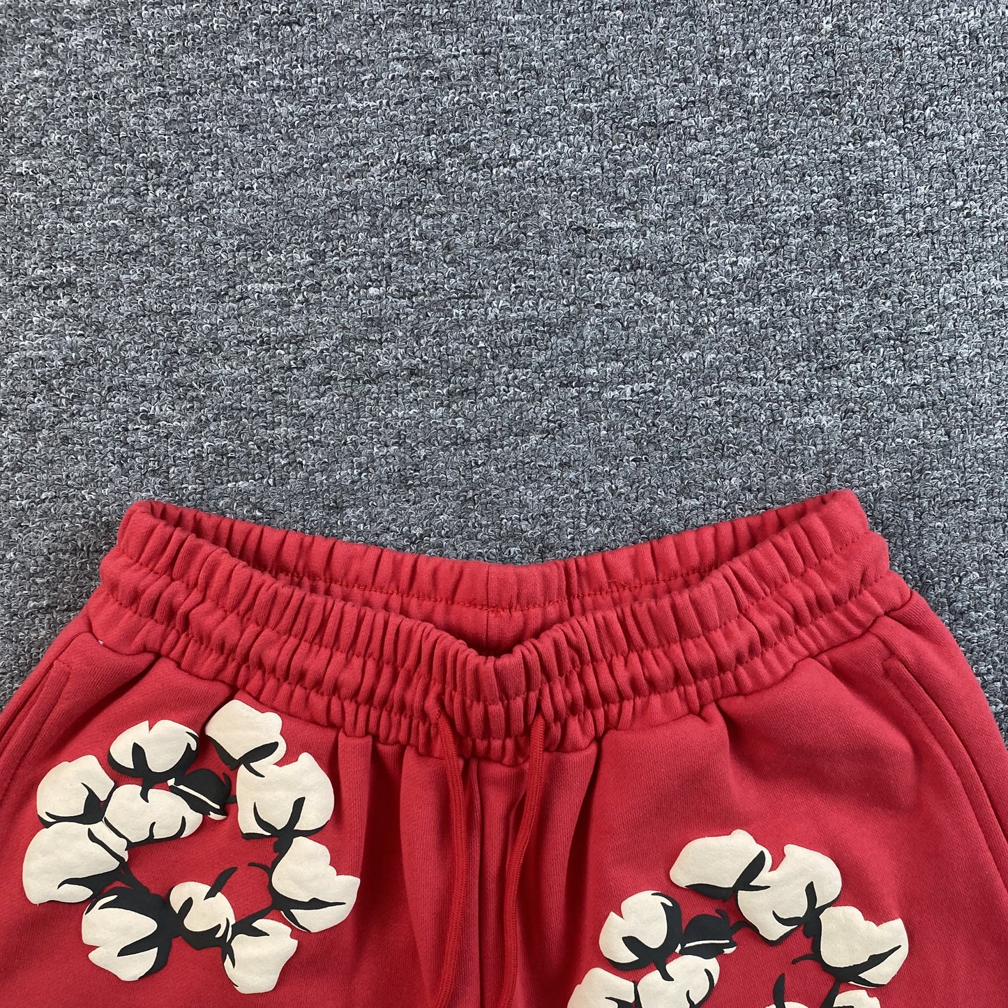 DENIM TEARS X CPFM CACTUS TEARS WREATH SHORTS RED