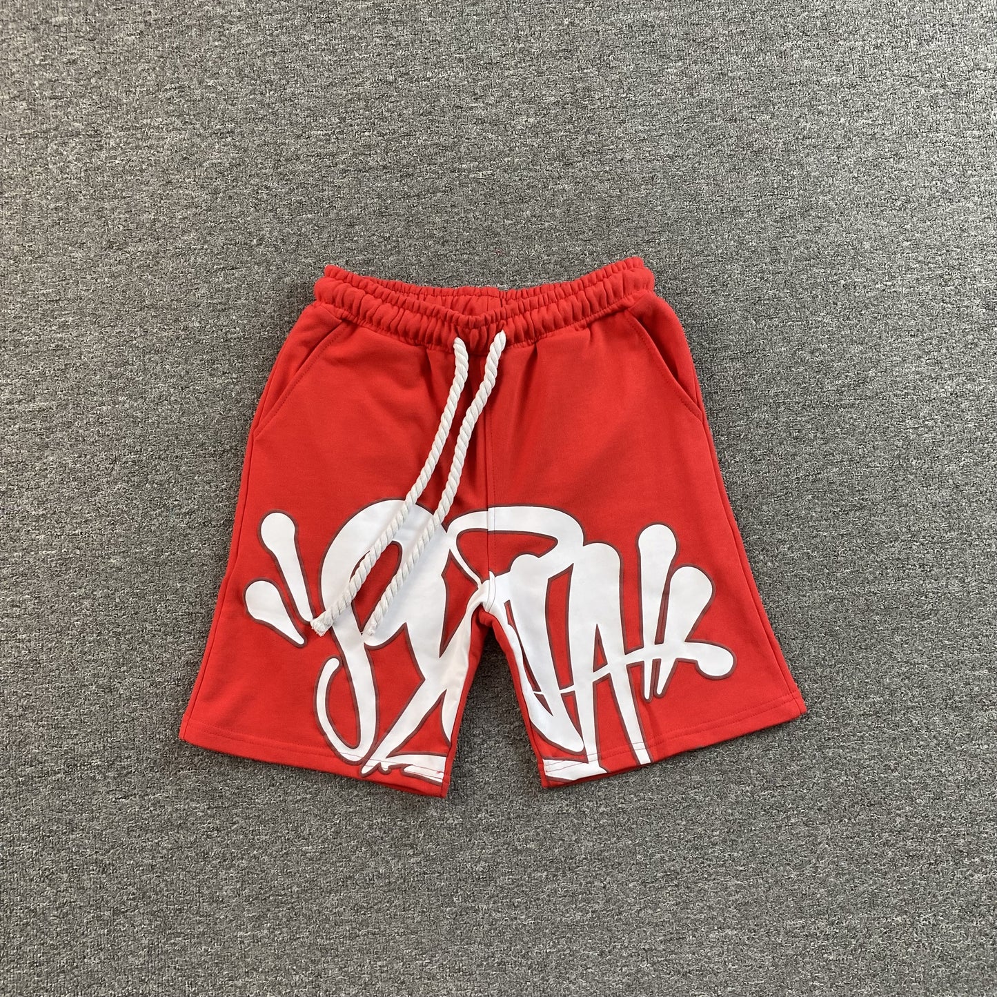 SYNA WORLD SYNA LOGO SHORTS RED