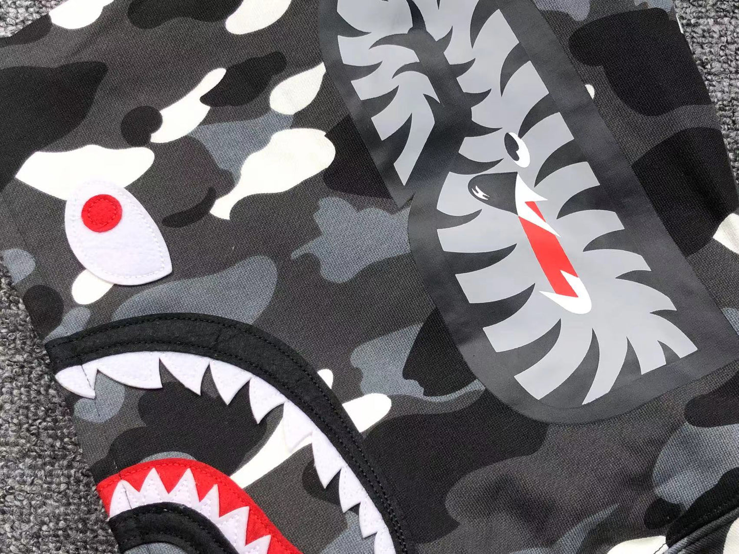 BAPE CITY CAMO SHARK WGM FULL ZIP HOODIE BLACK