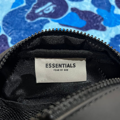 FEAR OF GOD ESSENTIALS SHOULDER BAG BLACK