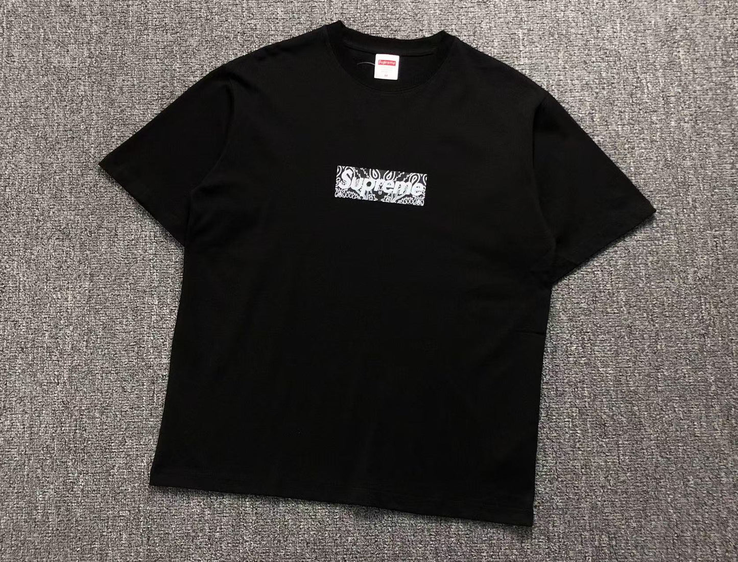 SUPREME BANDANA BOX LOGO TEE BLACK