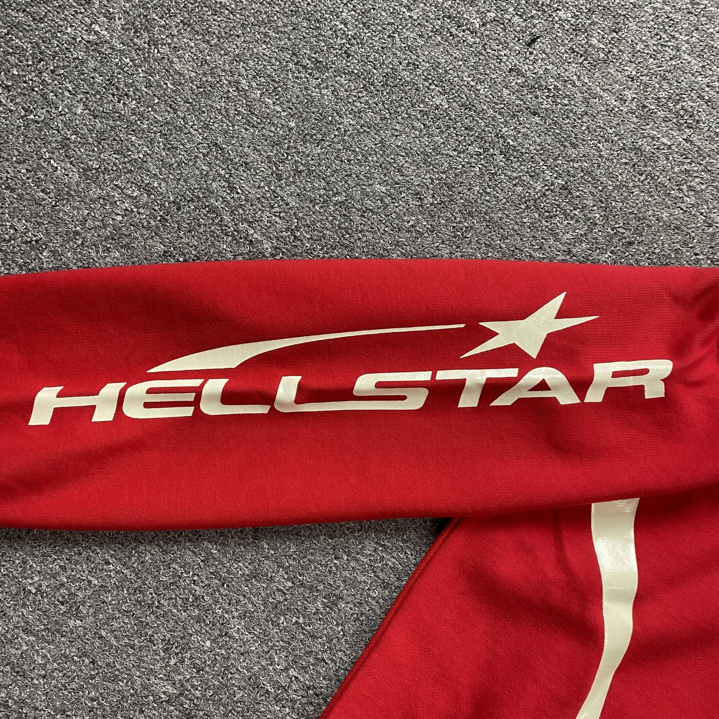 HELLSTAR SPORTS HOODIE JET RED