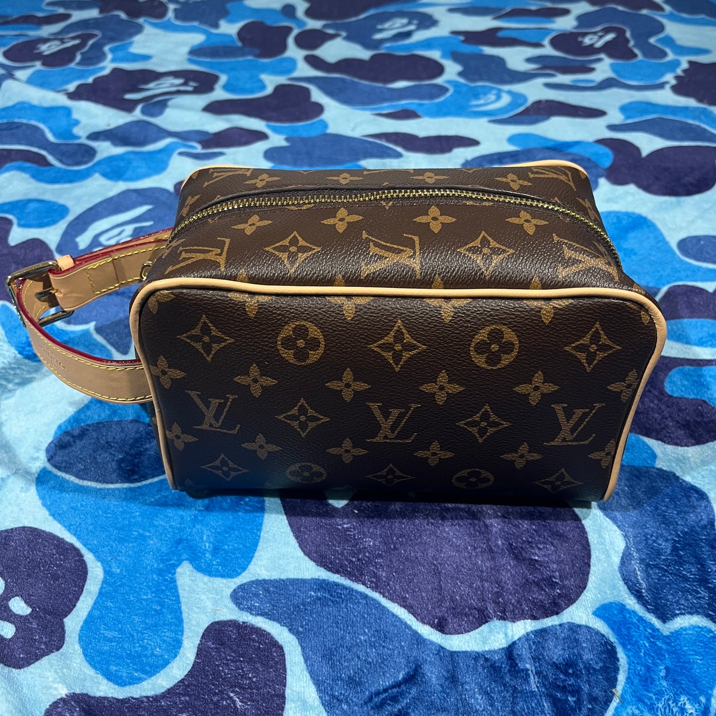 Neceser LV Monogram Monogram Marrón