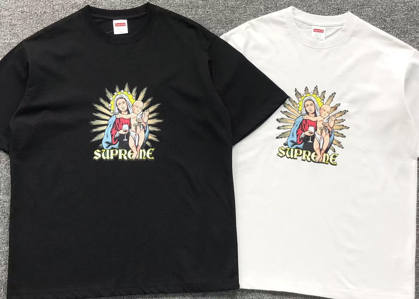 SUPREME BLOOD TEE BLACK