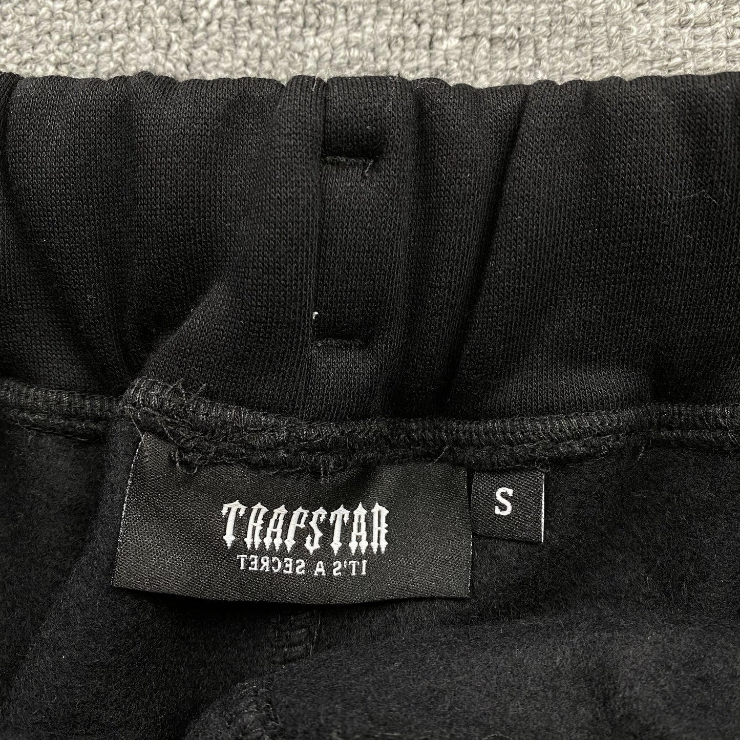 TRAPSTAR CHENILLE DECODED TRACKSUIT BLACK ICE FLAVOURS 2.0 EDITION