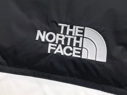 THE NORTH FACE 1996 RETRO NUPTSE VEST WHITE