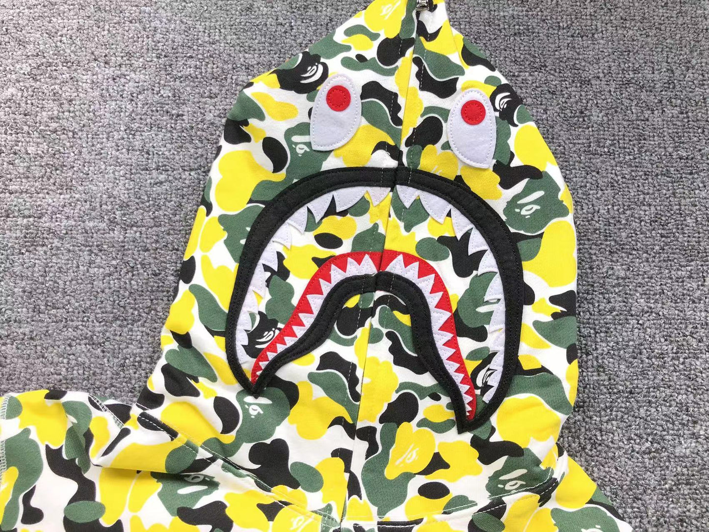 BAPE SHARK OZAKA LIMITED FULL ZIP HOODIE