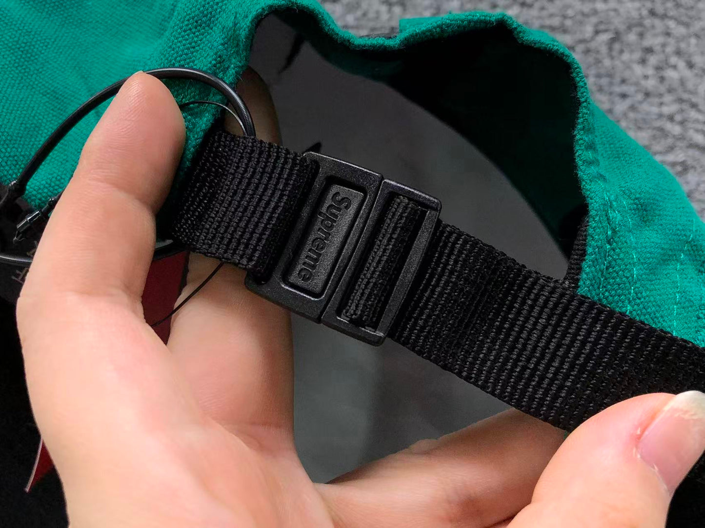 Supreme Ventile Camp Cap Green