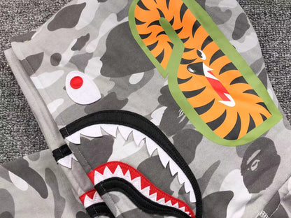 BAPE COLOR CAMO SHARK WIDE FULL ZIP DOUBLE HOODIE GRAY