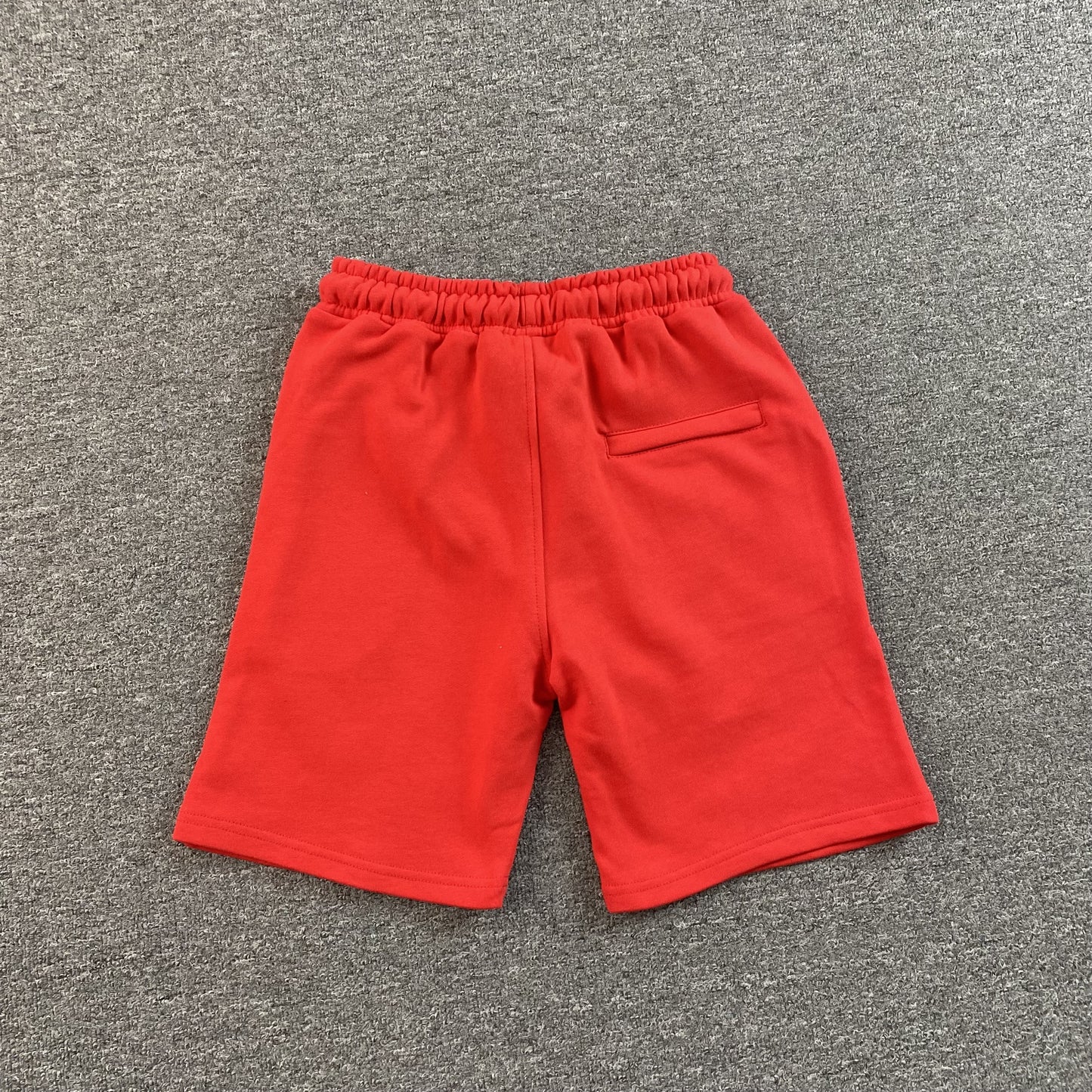 SYNA WORLD SYNA LOGO SHORTS RED