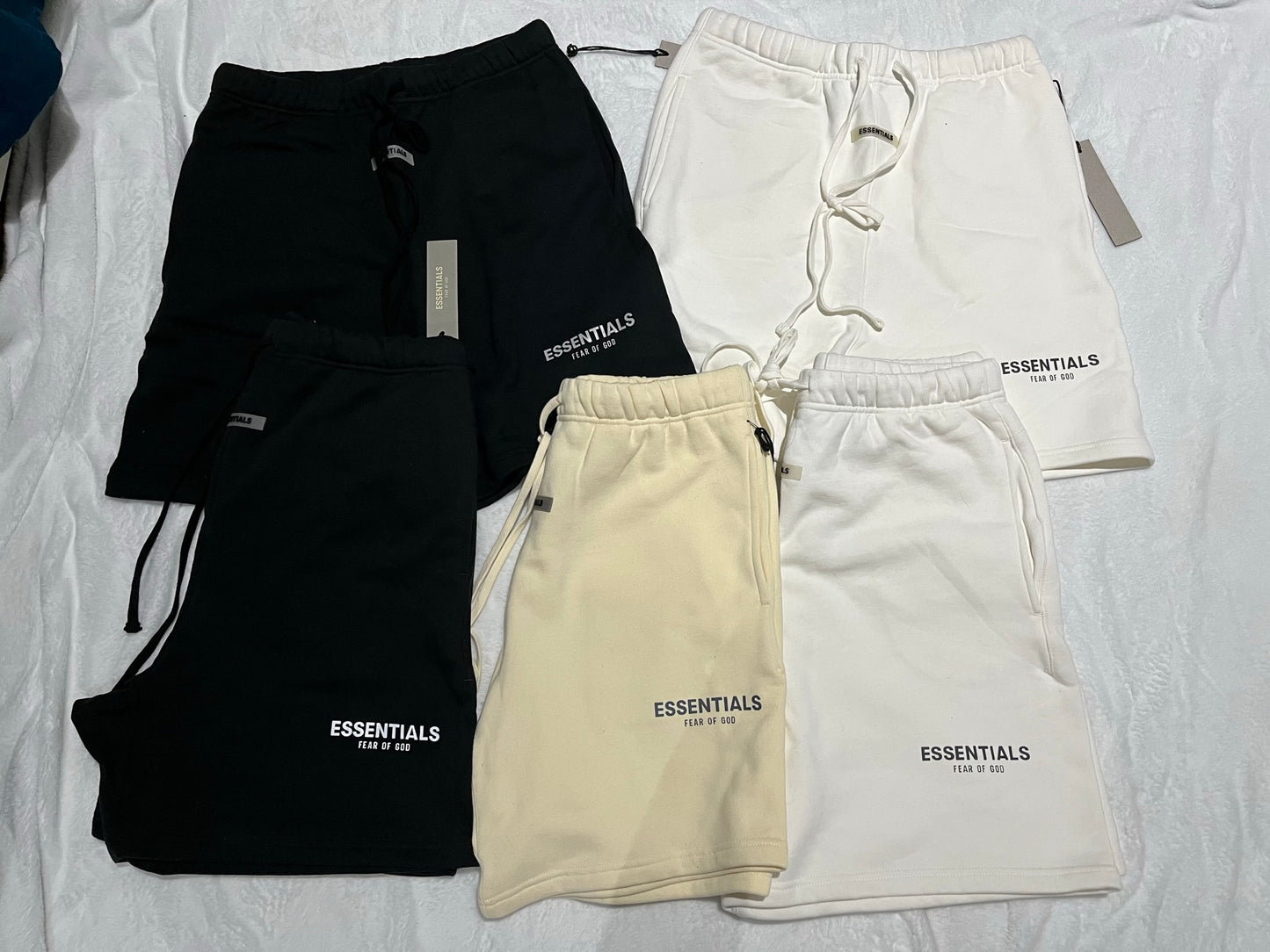 FEAR OF GOD ESSENTIALS SWEAT SHORTS WHITE