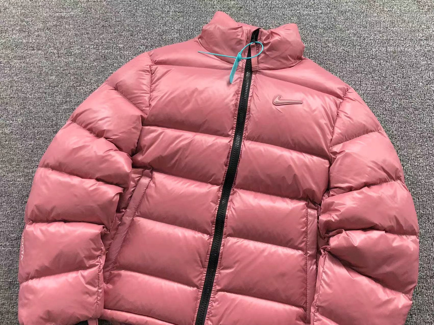 NIKE X NOCTA SUNSET PUFFER JACKET DESERT BERRY