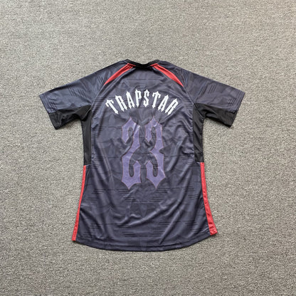 TRAPSTAR IRONGATE FOOTBALL JERSEY BLACK RED