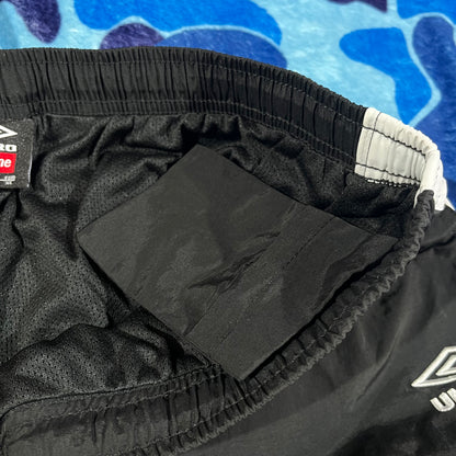 Conjunto Supreme X Umbro Negro XL