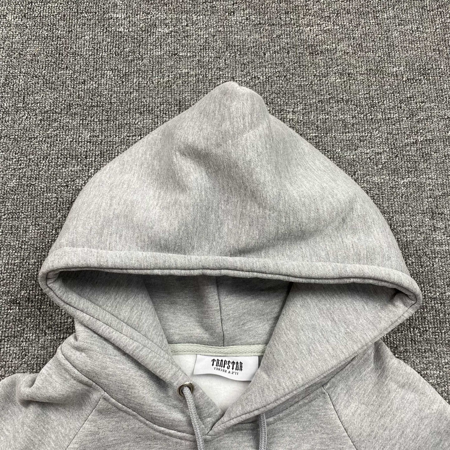 TRAPSTAR CHENILLE DECODED TRACKSUIT GREY CANDY