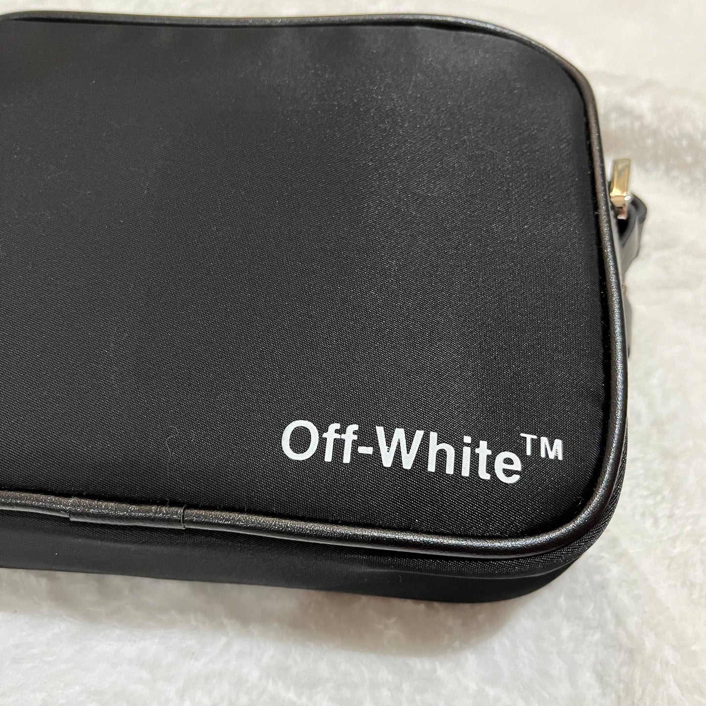 OFF WHITE CROSSBODY CAMERA BAG BLACK