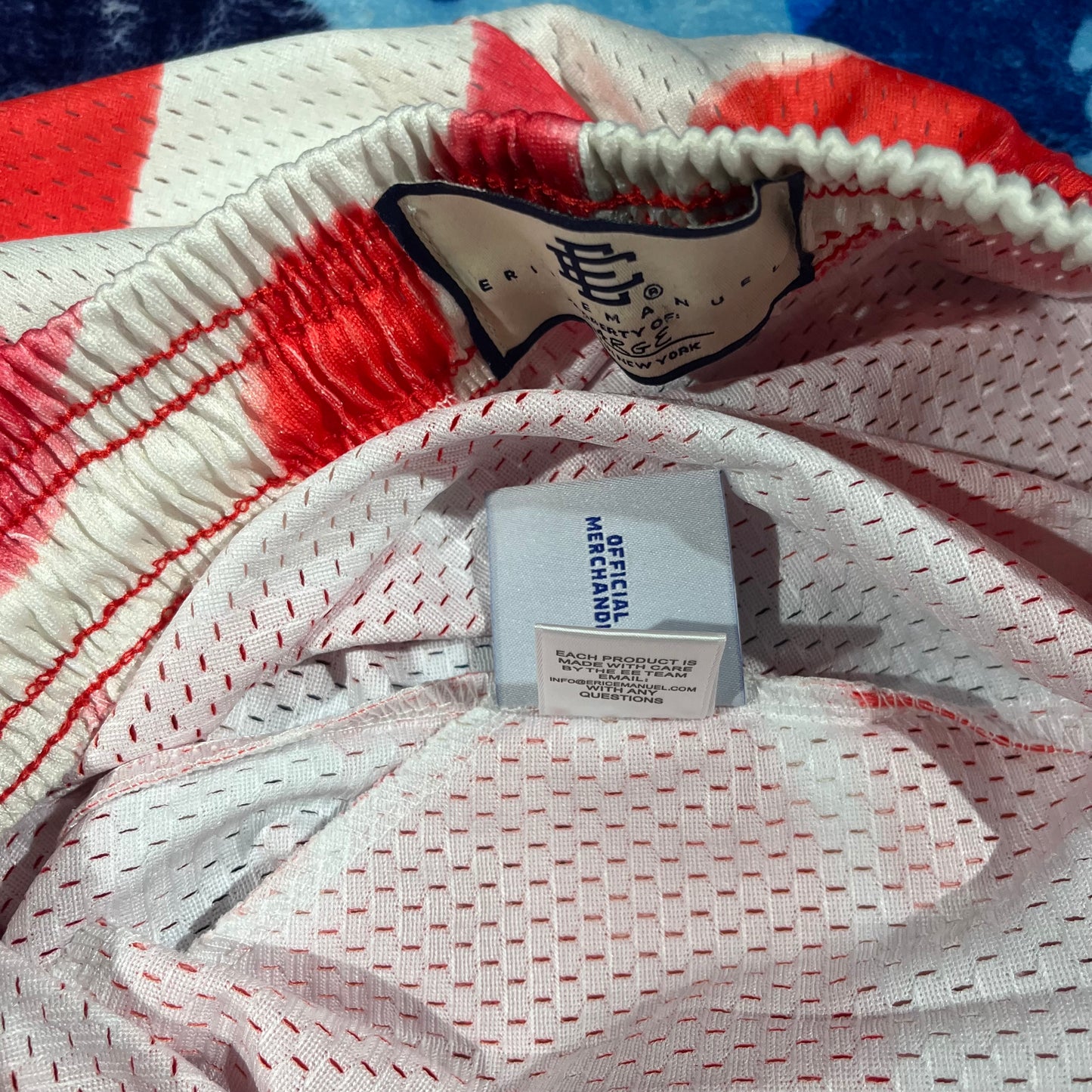 Short Eric Emanuel Valentines Day Kiss L